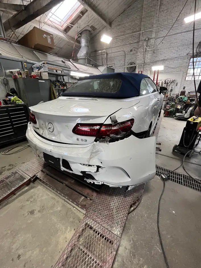 Cars repair work photo 3