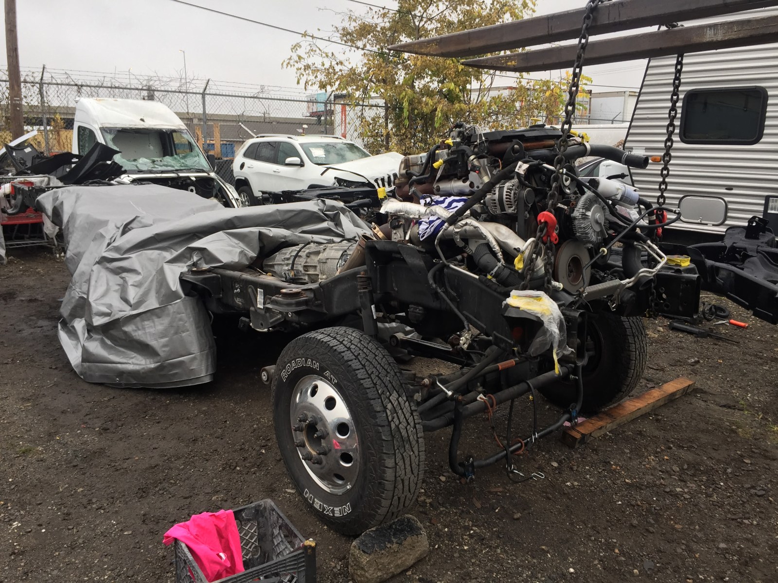 Trucks repair work photo 2